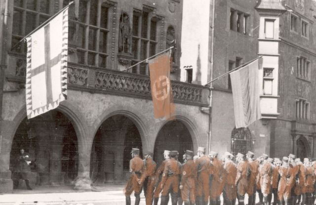 Historix-Tours: Weltkrieg, Nazis, Diktatur - Thementour