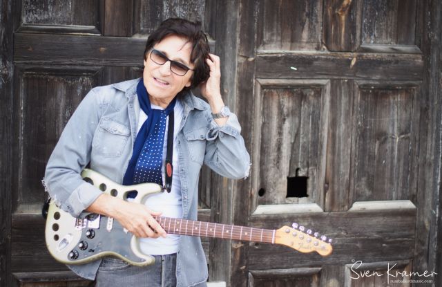 Russ Ballard