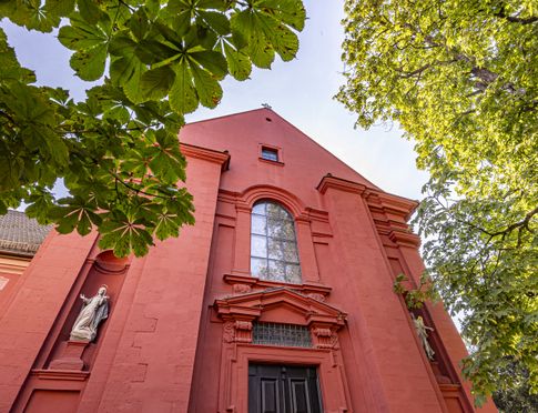 Fassade Adelhauser Neukloster in Freiburg 