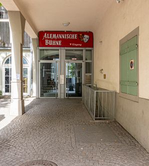 Eingang der Alemannischen Bühne 