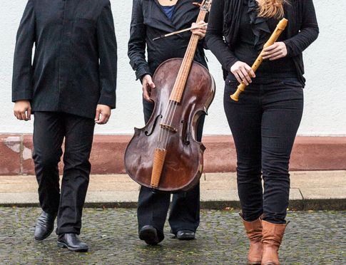 Barockensemble Klangweber: Johanna Weber, Monika Ecker und Adhi Jacinth Tanumihardja