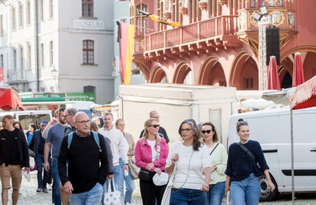 Münstermarkt - marché régional sur la place de la cathédrale de Freiburg - Special Edition