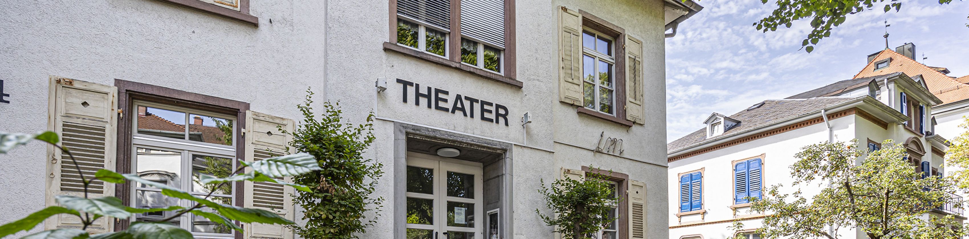 Theater-Marienbad-FWTM-Spiegelhalter.5