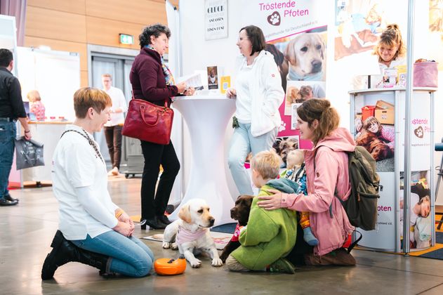 Therapiehunde sind wichtig in der Hospizarbeit.