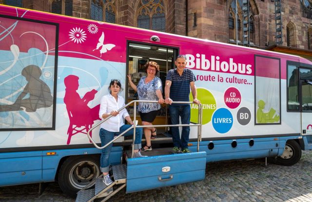 The Mulhouse Bibliobus is coming