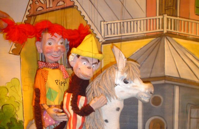 Puppet theater: PIPPI LANGSTRUMPF IN THE VILLA KUNTERBUNT